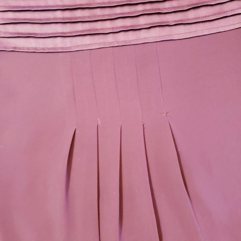 Artizara Dress size Medium Plum purple long sleeve shift pleated contemporary - Picture 8 of 10